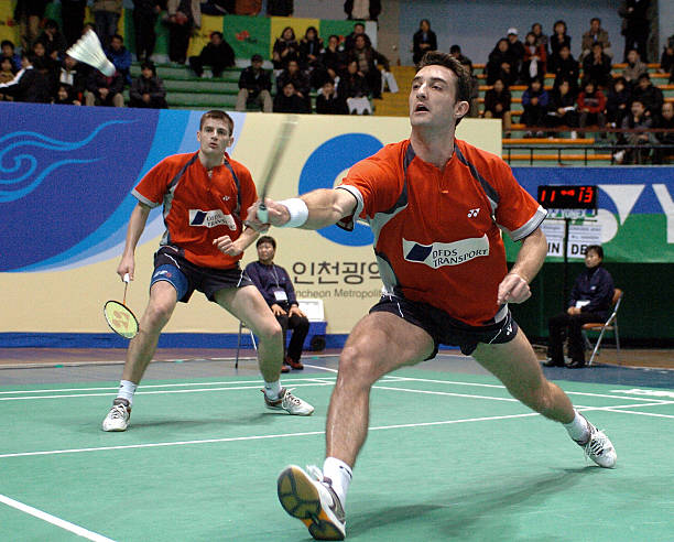 单打独斗还是团队协作?羽毛球单双打差异对比