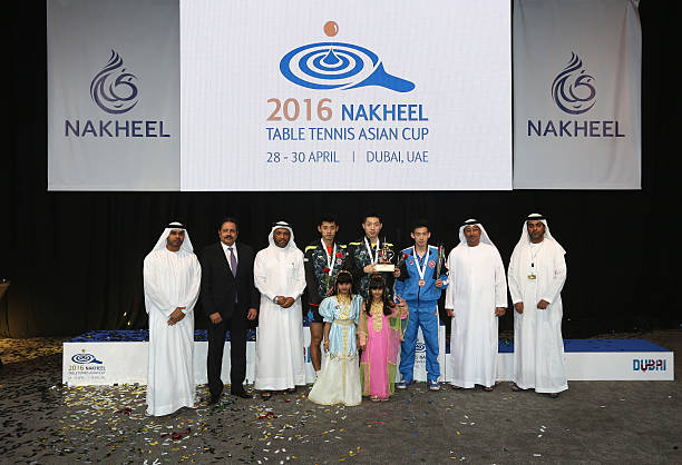 羽毛球拍磅数调整技巧,助新手快速上手!