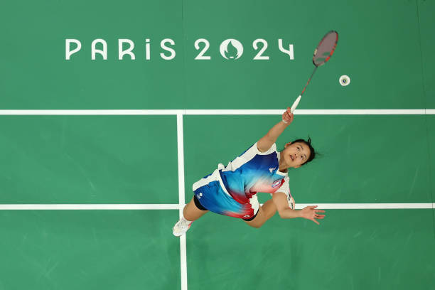 羽毛球网架标准高度详解:国际比赛规定是多少米?