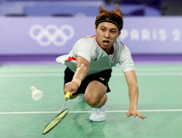 羽毛球拍材质解析:如何选一把耐用的好拍?