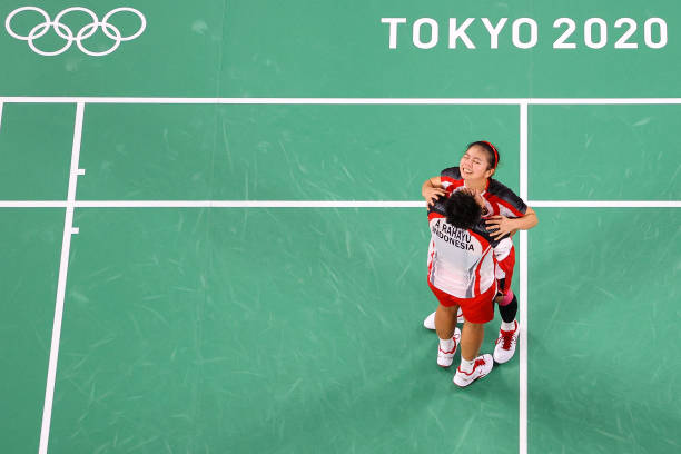 羽毛球战术基础：左单右双的规则与实战技巧