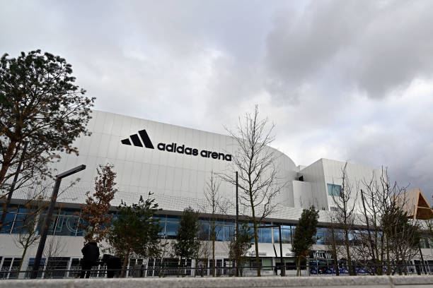 4U和8U羽毛球拍的区别：从力量到操控全面分析