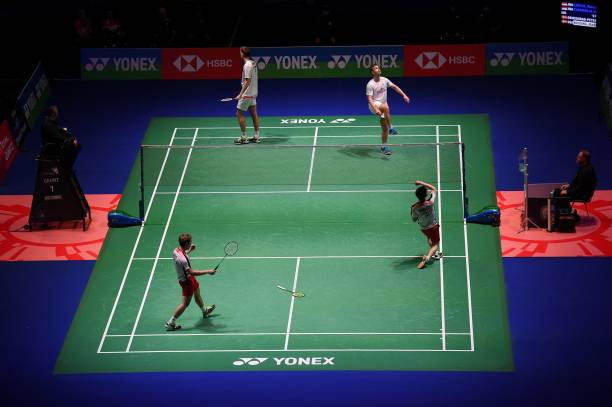 羽毛球启蒙阶段：儿童需要多少节课才能独立对打？