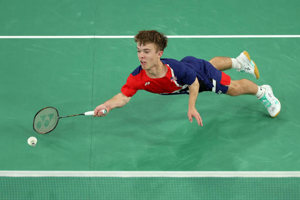 从小培养运动习惯：羽毛球对孩子的5大好处