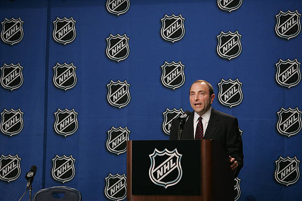 罚球时跳与不跳:哪种方式更科学?