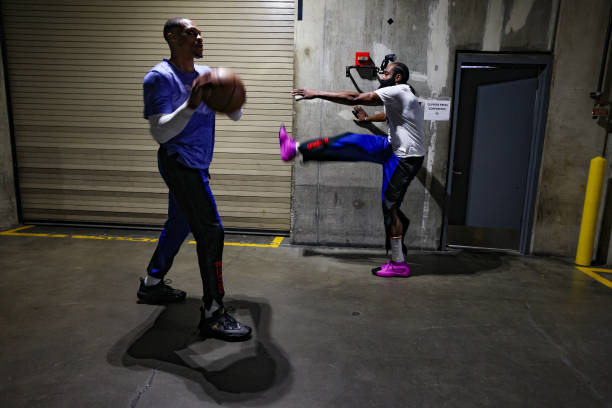 篮板高度是否应随年龄调整?