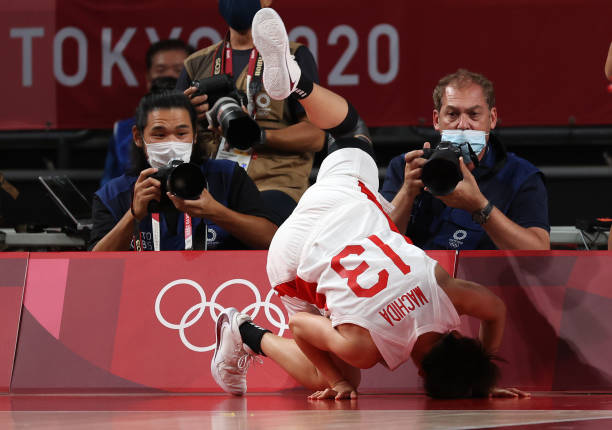 篮球场划线工具与技巧:让你的场地焕然一新