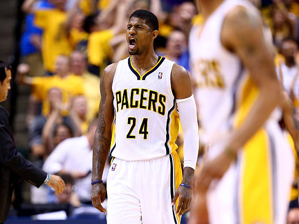 实时篮球赛况:比分、球员表现一网打尽