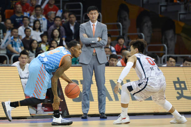 哈登的MVP赛季回顾：历史级得分表现与领导力