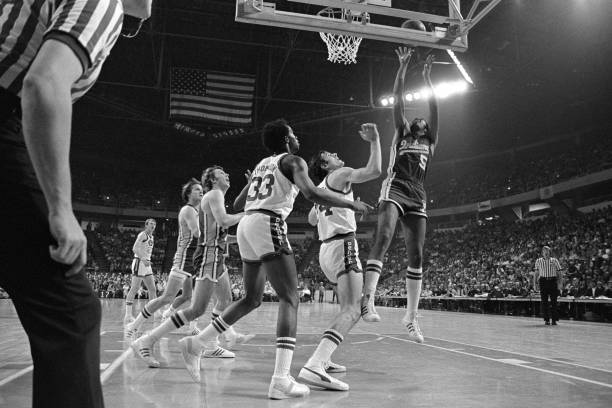 篮球规则快速入门:图解版初学者指南