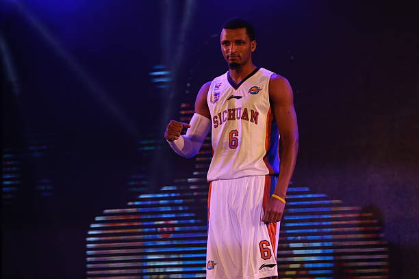 CBA季后赛对阵示意图:球队晋级路径与赛程解析