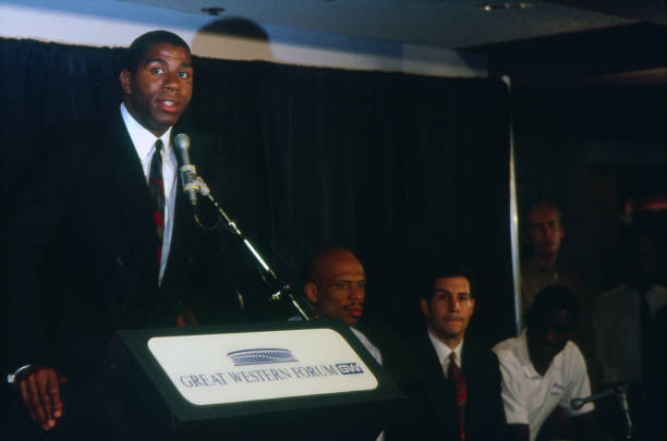 篮球训练好帮手：各价位投篮机性价比排行榜