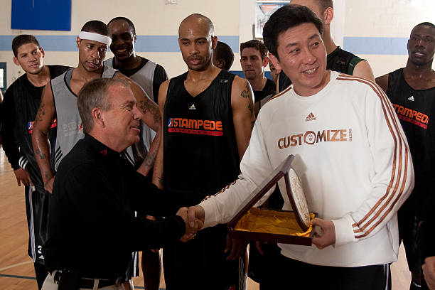 前锋 vs 大前锋：哪个位置对球队贡献更大？