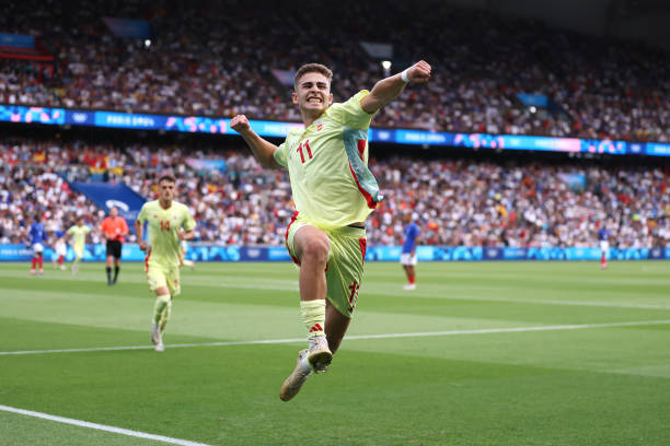 山东泰山队目前中超联赛排名第几位？