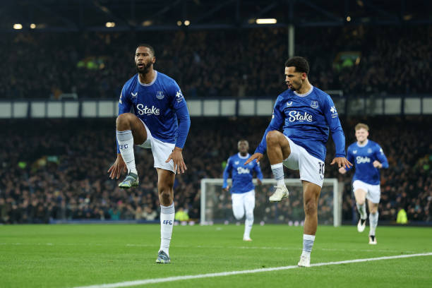 球探足球指数对比其他评分系统：优势与局限性分析