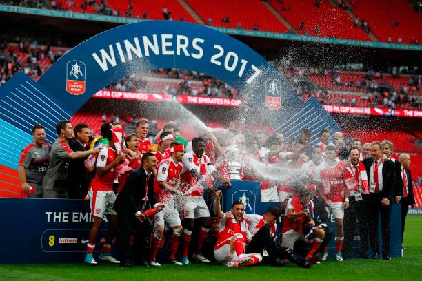 足球与时尚的结合：探索古利特头像的流行趋势