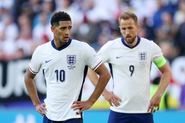 伤病与巅峰：内马尔的玻璃属性VS C罗的超长待机