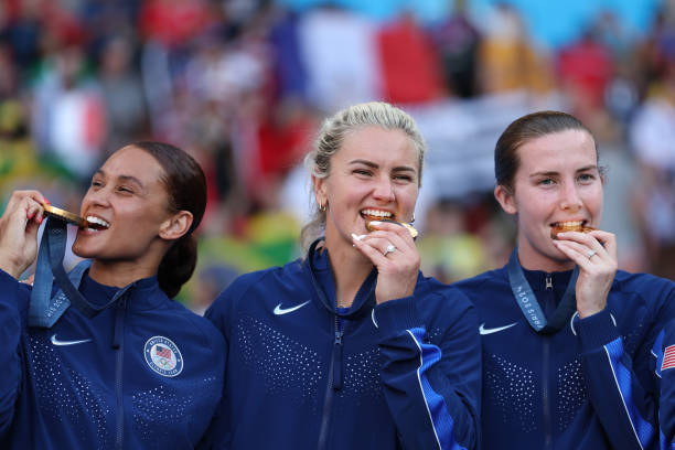 2018中超最佳裁判揭晓：马宁蝉联金哨奖