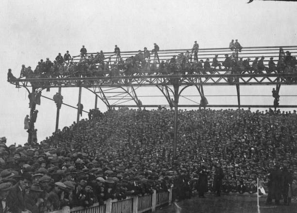 皇马时期的齐达内:技术与优雅的完美结合