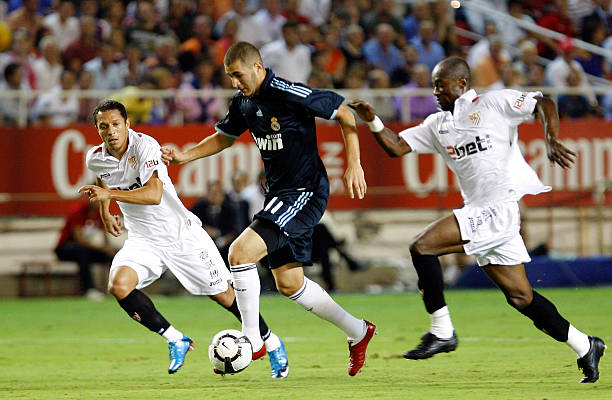 齐达内退役后的生活:从球员到教练的转变