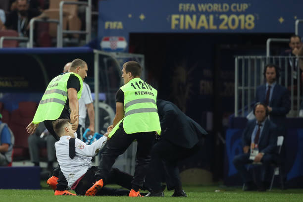 零基础也能学会!3步掌握马赛回旋过人技巧