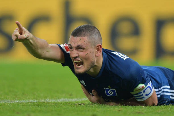 欧冠360直播吧:手机APP上线,随时随地看欧冠