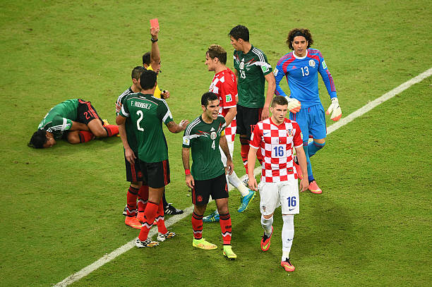 暴力足球安卓版评测:硬核足球格斗游戏体验