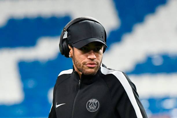 足球传奇的商业野心:拉普艾尔坎恩和C罗的创业故事