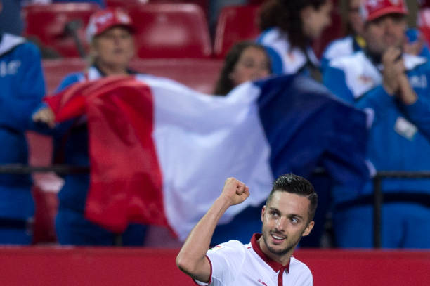 哈萨克族足球队员名单更新：年轻球员能否扛起大旗？