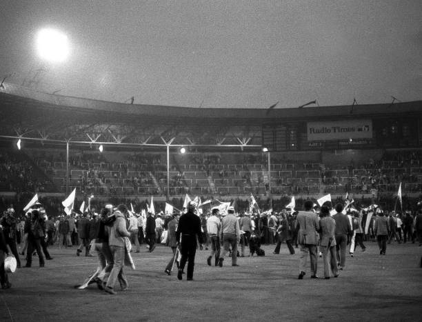 盖德·穆勒的进球神话:拜仁生涯与德甲历史射手王