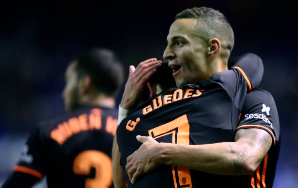 里杰卡尔德vs现代后腰：他的踢法放在今天是否依然顶级？