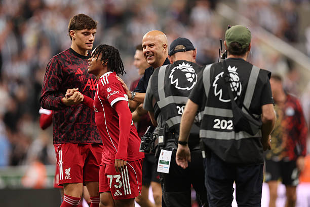 切尔西欧冠封王：2020-21赛季欧洲冠军联赛回顾