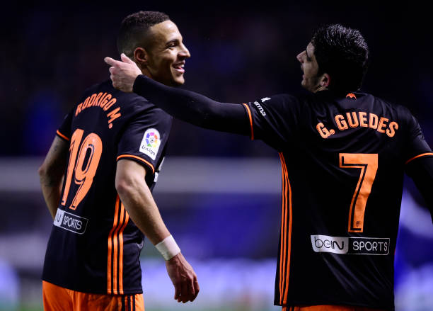 欧冠16强对阵表格：豪门对决，谁能晋级八强？