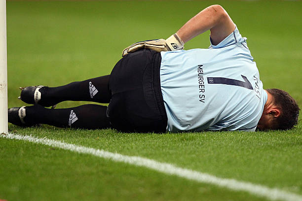 罗纳尔多巅峰时期的体型秘密：身高183cm，体重如何塑造“外星人”神话？