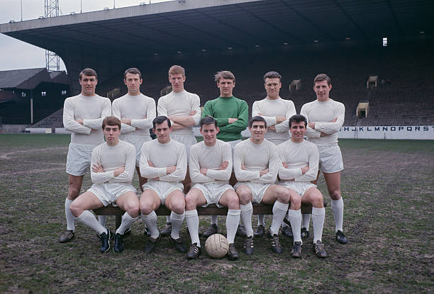 全攻全守战术的终极演变：从足球到空战策略的跨越