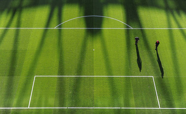 蒙铁尔的点球艺术：冷静与精准的完美结合