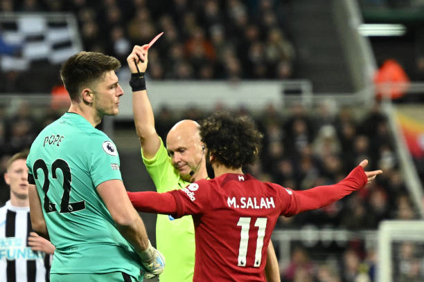 欧冠淘汰赛赛程公布：精彩对决不容错过