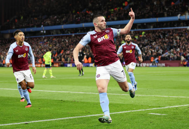 如何合理控制足球场建设成本？