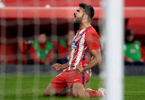 德甲第XX轮战报:勒沃库森逆转登顶,莱比锡爆冷失利