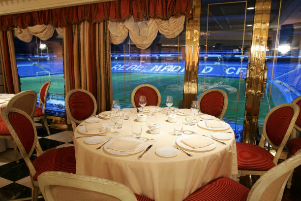 战术板：瓜迪奥拉与安切洛蒂的欧冠巅峰博弈