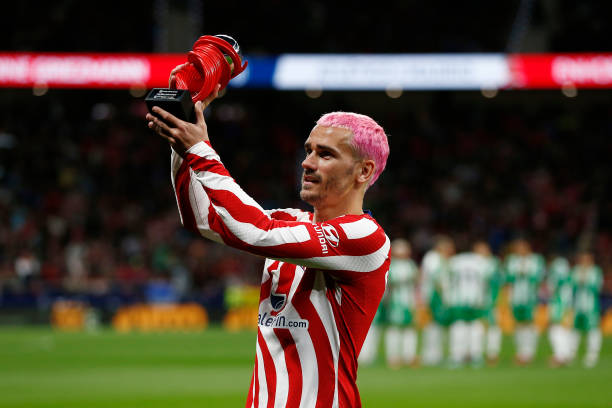 C罗闪耀2021欧国联：葡萄牙队长再创传奇时刻