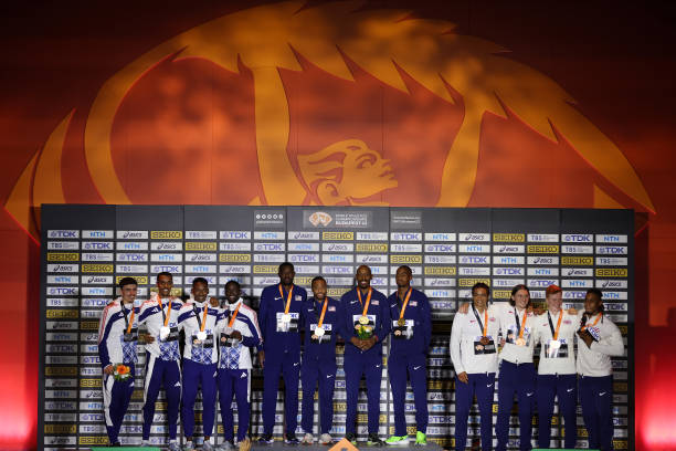 冰球射门发力技巧解析:腰部与手臂的协同作用