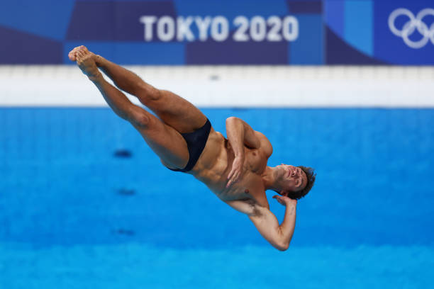 田径比赛项目介绍：短跑、跨栏、接力赛、马拉松等详解