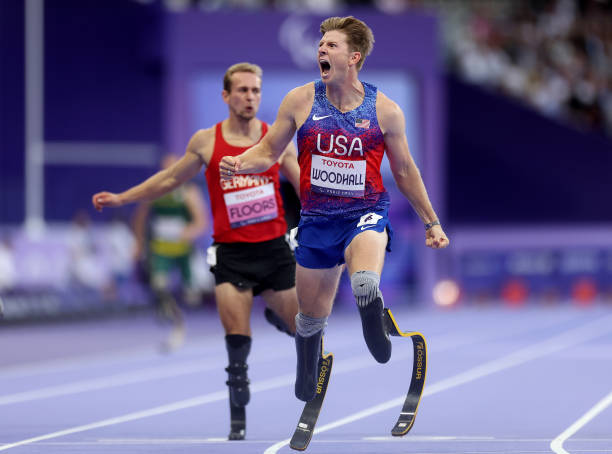 宁泽涛老婆是谁?揭秘游泳冠军背后的女人