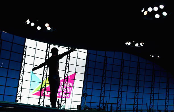 亚洲飞人苏炳添创造历史：100米9秒83的辉煌时刻