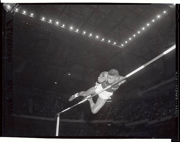 亚洲飞人苏炳添：打破纪录的辉煌时刻