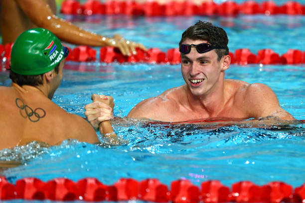 游泳教练薪资福利:除了基本工资还有哪些?