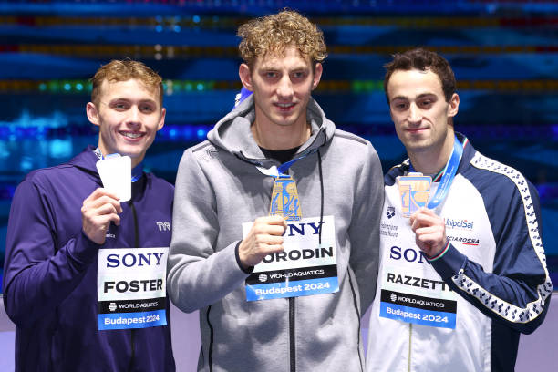 游泳后耳朵不适，如何正确处理进水问题？