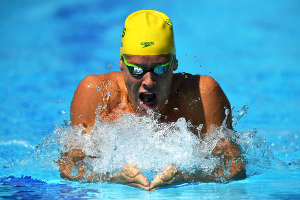 第一次游泳课：挑战自我，收获成长