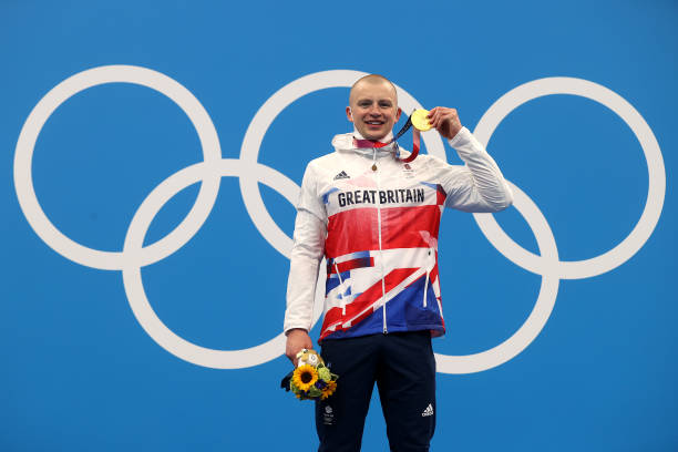 蛙泳抱水技巧：找到最佳位置提升游泳效率